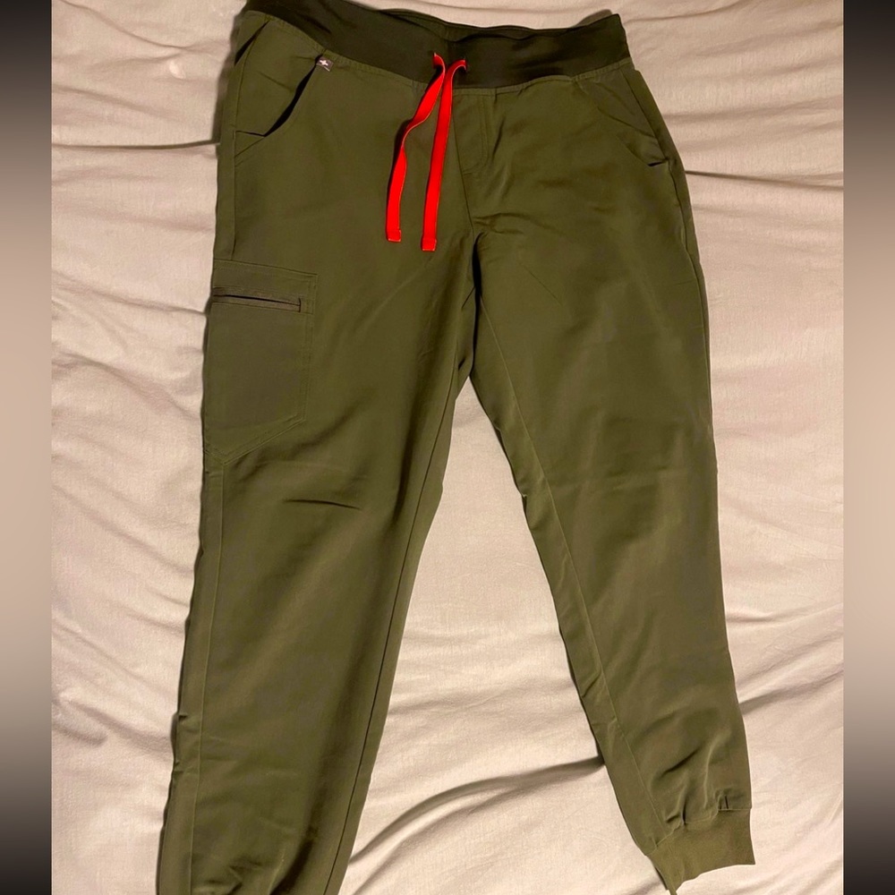 Figs scrubs Zamora Joggers size medium
